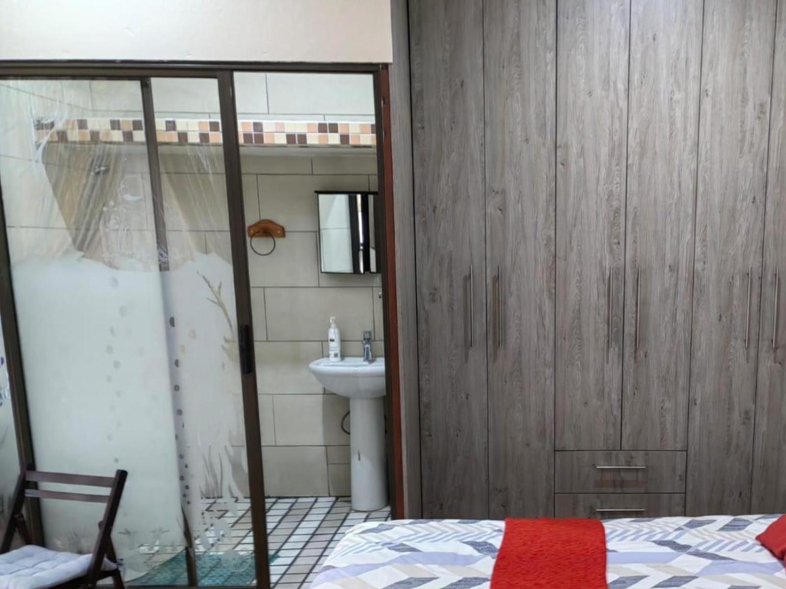 Sibahlenomhlambi Guesthouse Springs  Kamer foto