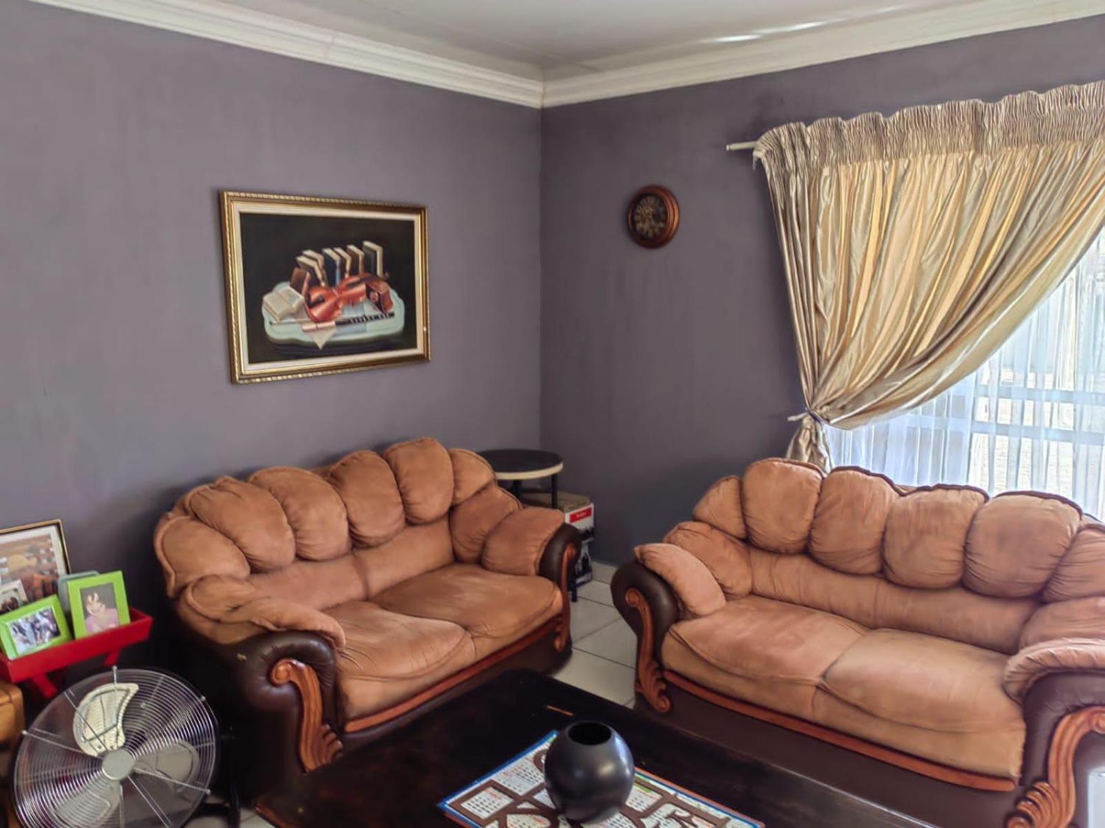 Sibahlenomhlambi Guesthouse Springs  Kamer foto
