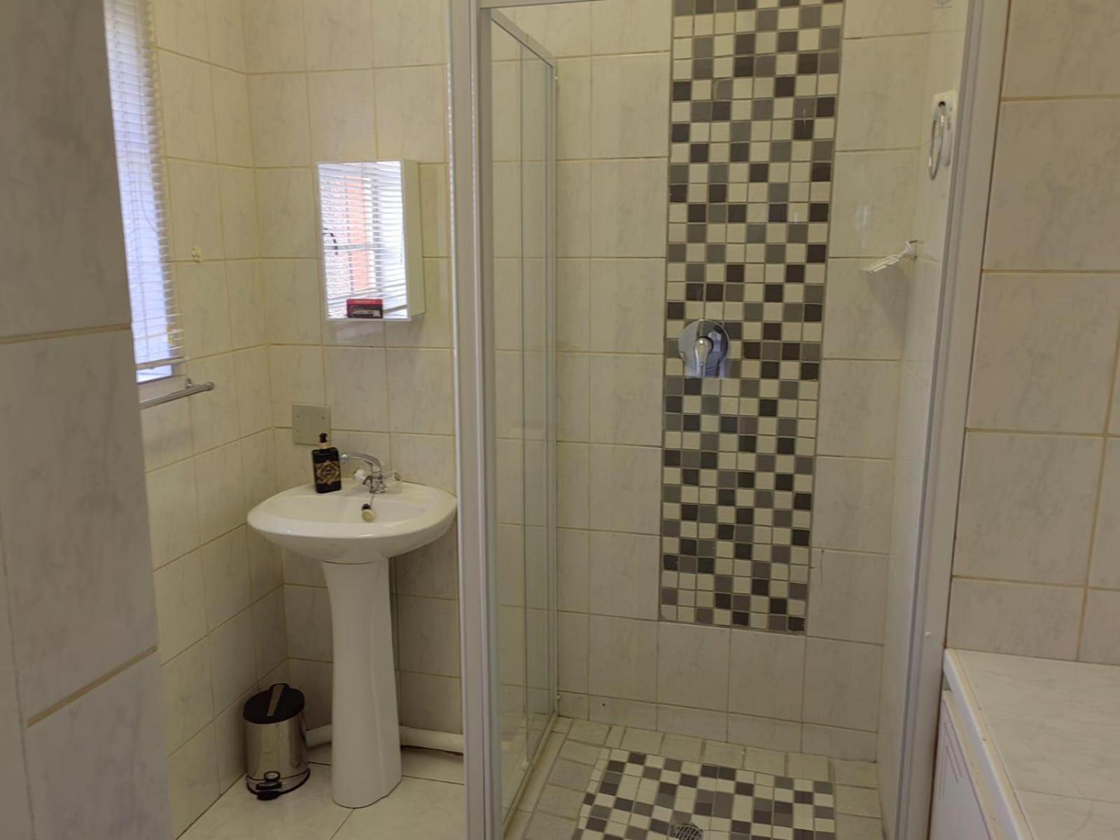 Sibahlenomhlambi Guesthouse Springs  Kamer foto