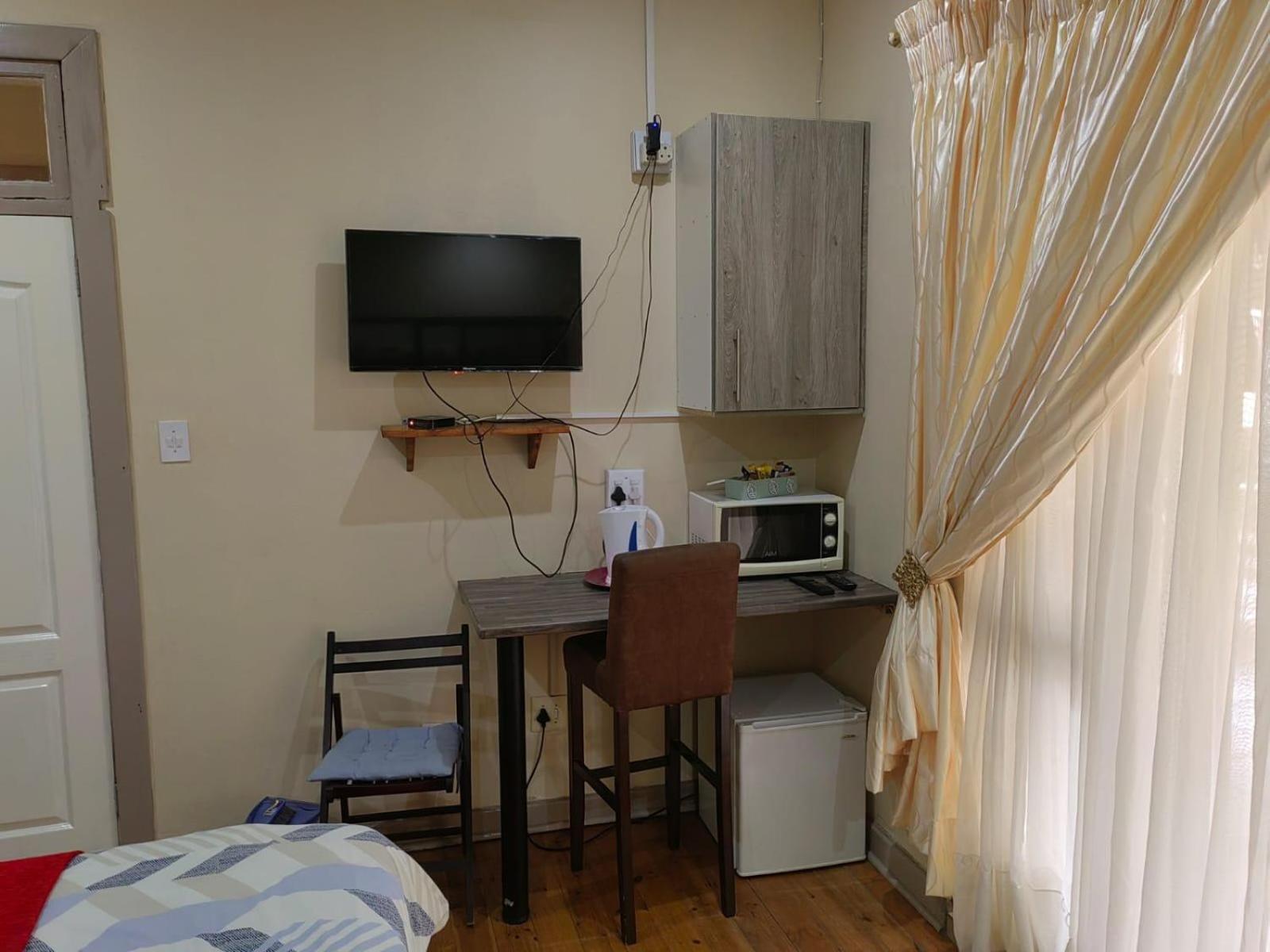 Sibahlenomhlambi Guesthouse Springs  Kamer foto