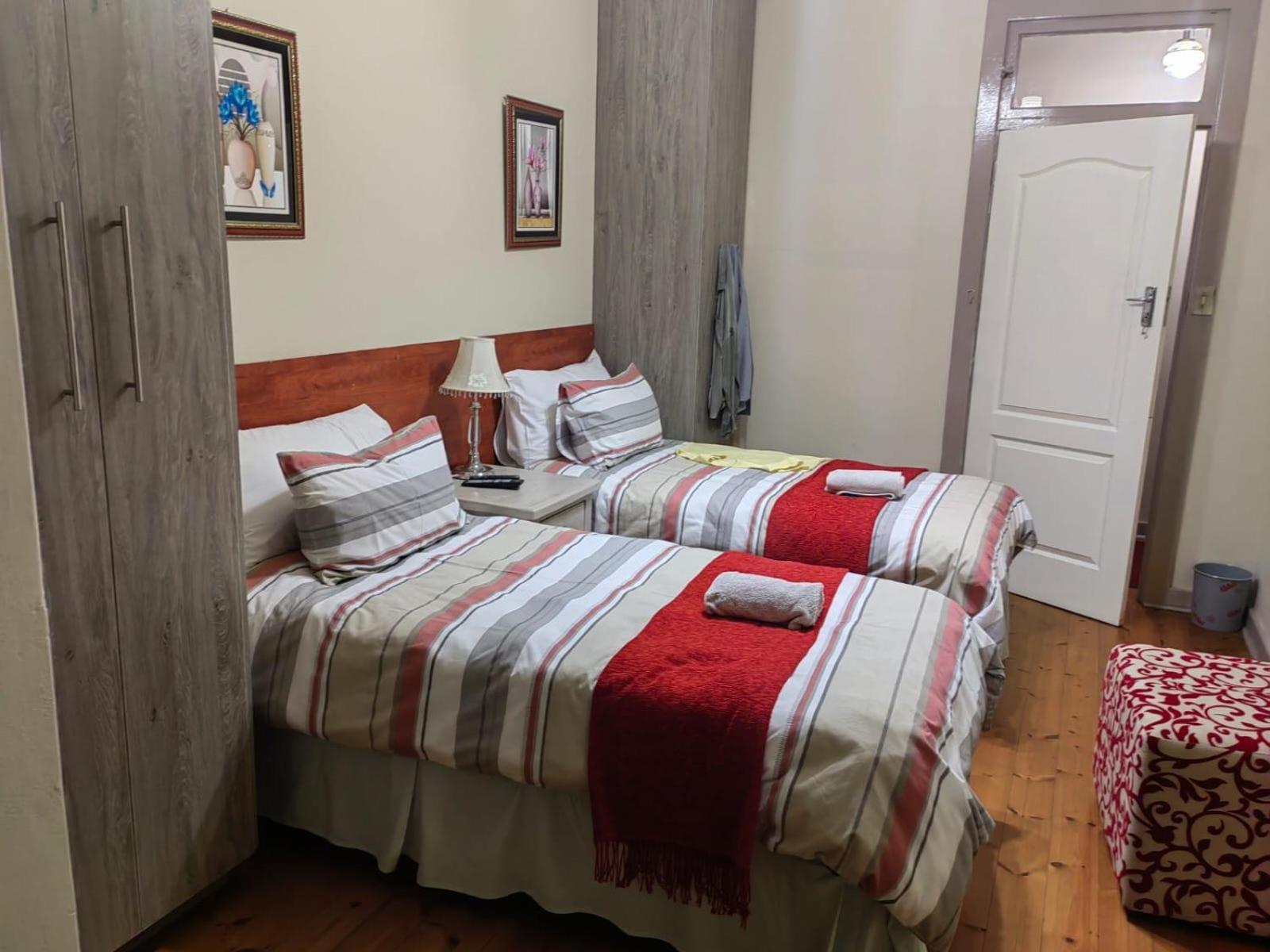 Sibahlenomhlambi Guesthouse Springs  Kamer foto